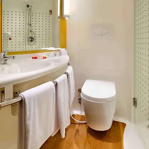 https://ibis-bali-kuta.ubudhotelsnow.com